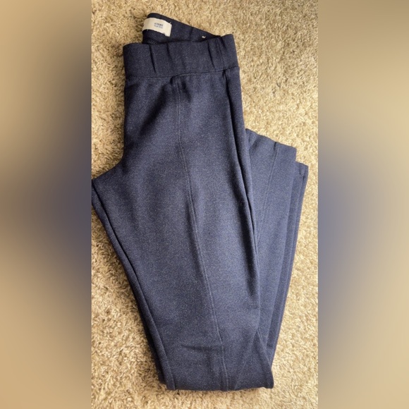 Old Navy Pants - Picture 3 of 3